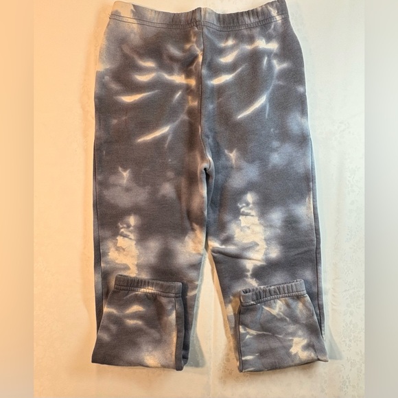 EUC/NWOT 5-Piece Bundle: Camo Hoodie, Microfleece, Turtleneck, Sweats, Pants - Picture 13 of 16